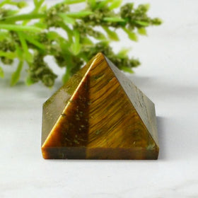 Natural Tiger Eye Crystal Pyramid 20–25 mm