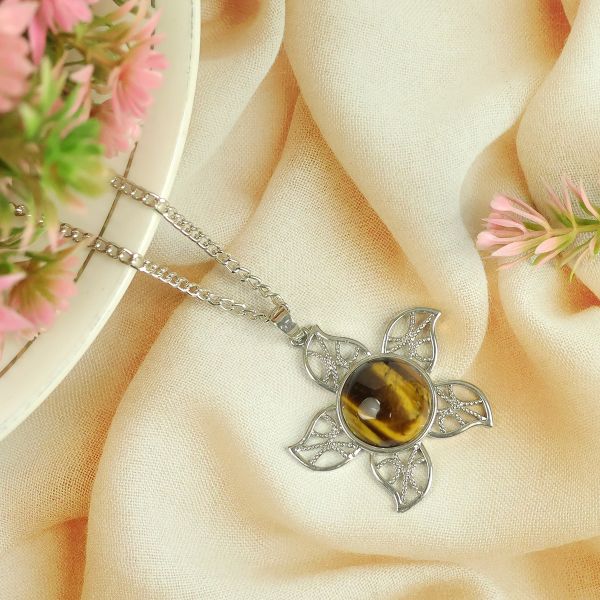 Natural Crystal Stone Flower Shape Pendant - Locket with Metal Chain