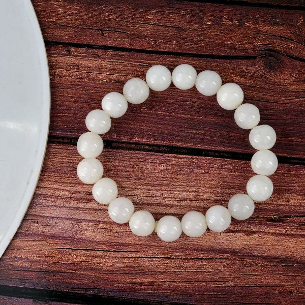 White Agate 10 mm Round Bead Bracelet