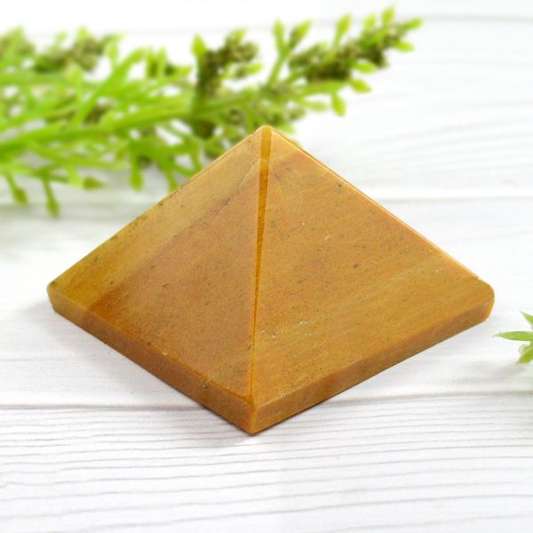 Yellow Jasper Pyramid for Reiki Healing / Grid and Vastu Correction