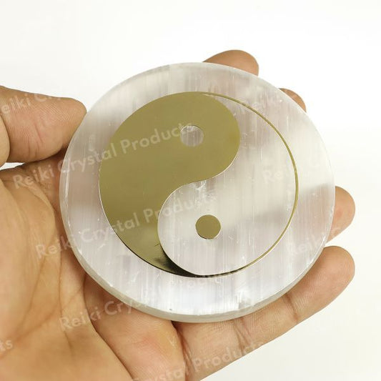 Selenite Ying Yang Symbol Engraved Charging Plate for Reiki Crystal Cleansing Size 7.6 cm (3 inch)