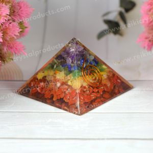 7 Chakra Natural Orgone / Orgonite Pyramid 50 mm