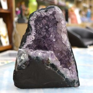 Natural Amethyst Geode Cluster (Weight 2.2 KG Approx)