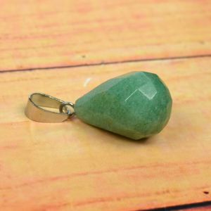  Green Jade Pendant Guava Shape Pendant for Reiki Healing and Crystal Healing Stone Pendant (Color : Green)