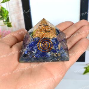 Lapis Lazuli Orgone / Orgonite Pyramid 60 mm Approx