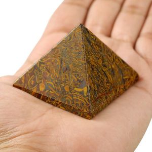Mariam Agate Pyramid 40-45 mm for Reiki Healing / Grid and Vastu Correction