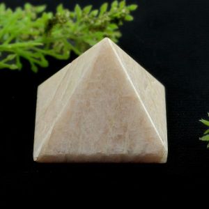 Peach Moonstone Pyramid for Reiki Healing / Grid and Vastu Correction