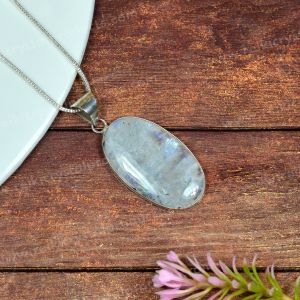 AAA Quality Rainbow Moonstone Oval Pendant With Chain