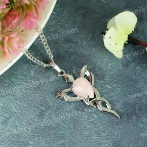 Natural Rose Quartz Crystal Stone Pendant Butterfly Shape with Metal Chain for Reiki Healing