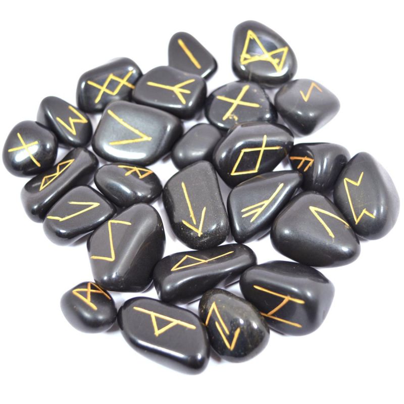 Runen Set aus schwarze Agate Steinen Orakel Esotherik 
