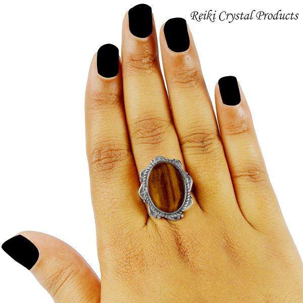 Sterling Silver Mens Modern Ring with Oval Tiger's Eye Gemstone » Anitolia